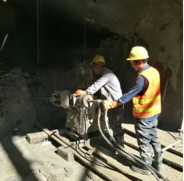 田家庵水下抗分散灌浆料特点 水下不分散注浆料介绍